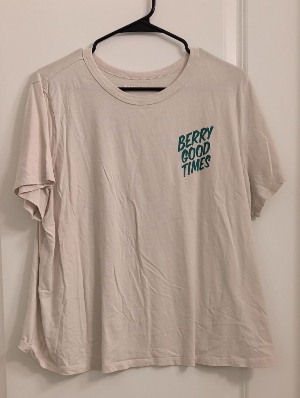Old Navy Short-Sleeve Tee with 'Berry Good Times' Graphics